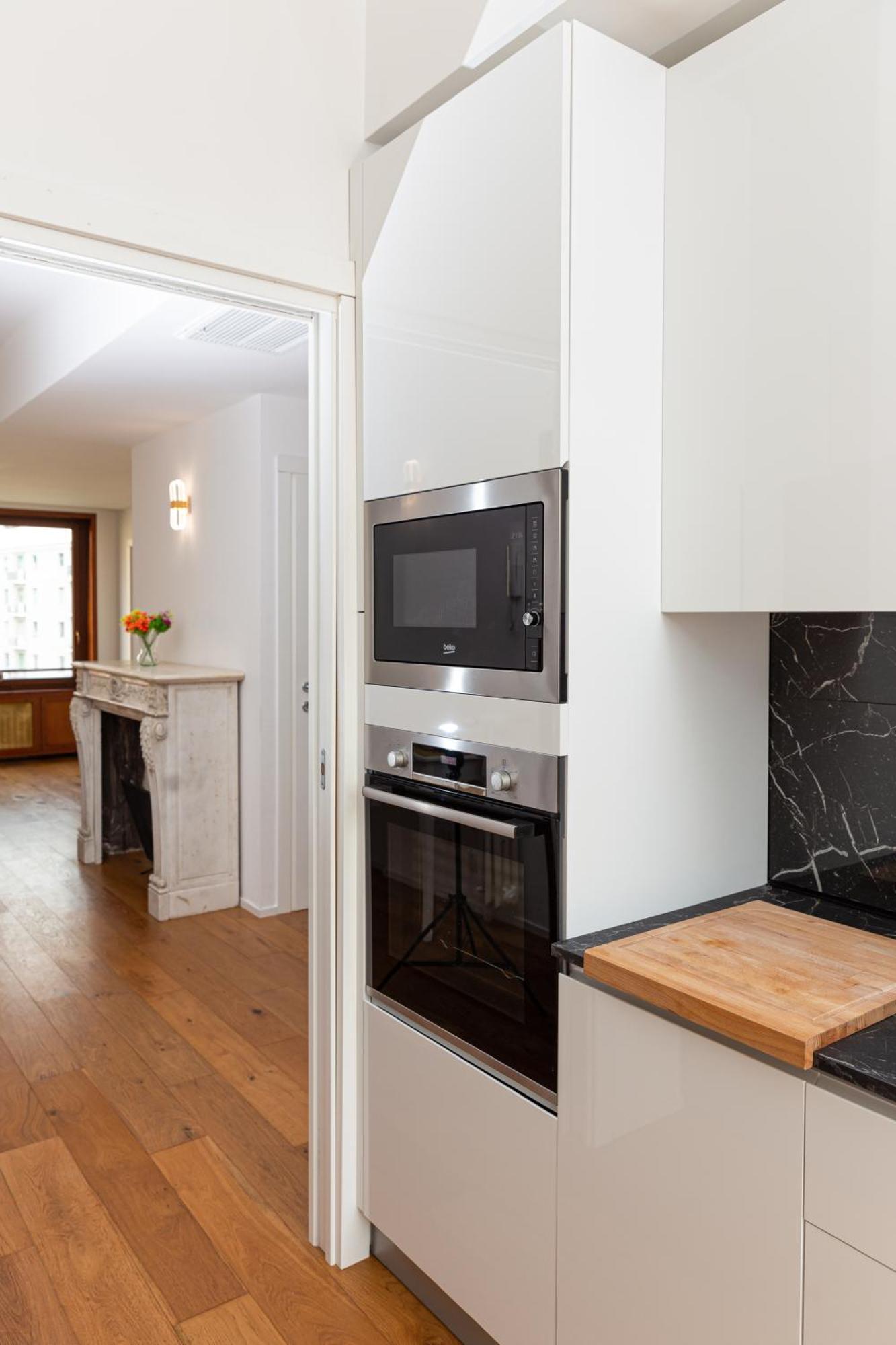 Free Parking - 5 Star - Sauna Luxury Apartment Милан Экстерьер фото