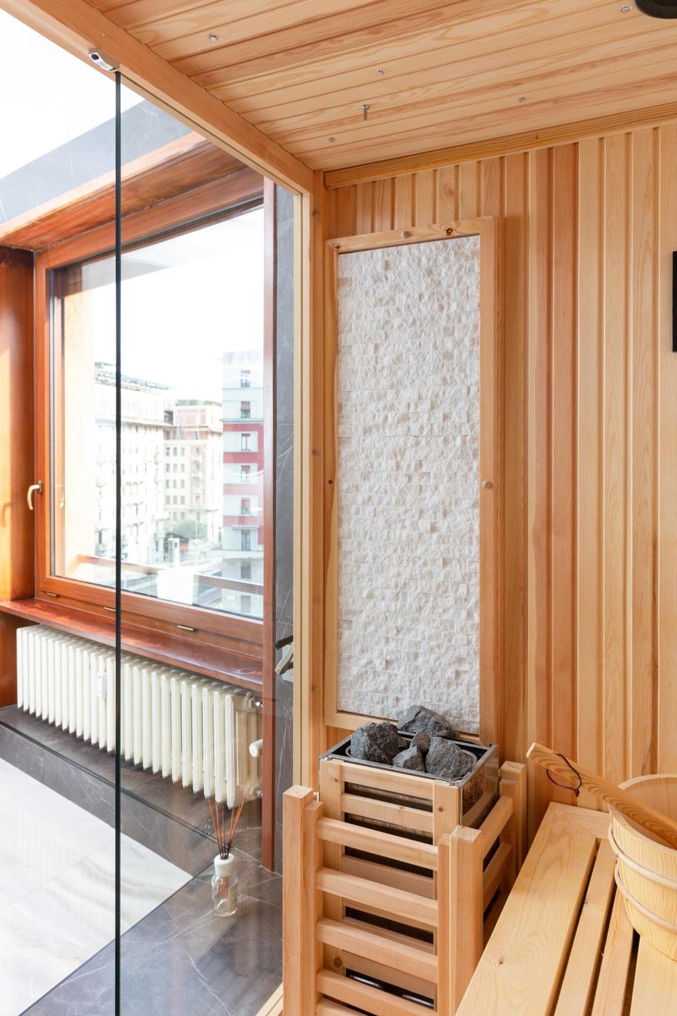 Free Parking - 5 Star - Sauna Luxury Apartment Милан Экстерьер фото
